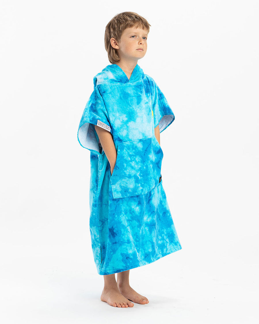 Chris Benchetler - Kids Changing Poncho