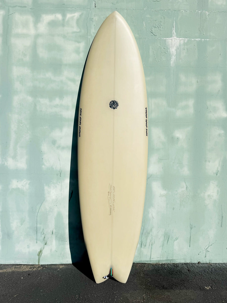 Simon Jones Designs | 6’2" Tracks Twinny Cream Surfboard