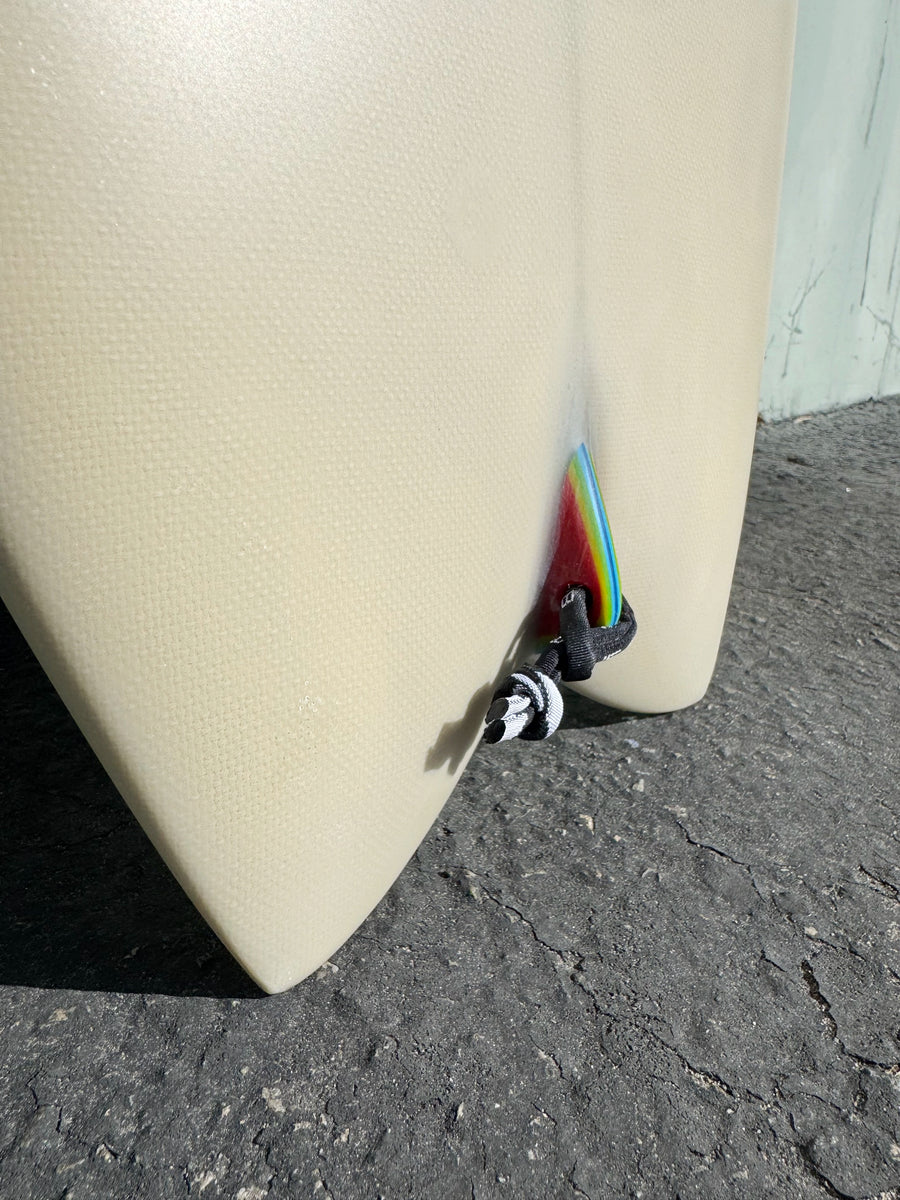 Simon Jones Designs | 6’2" Tracks Twinny Cream Surfboard