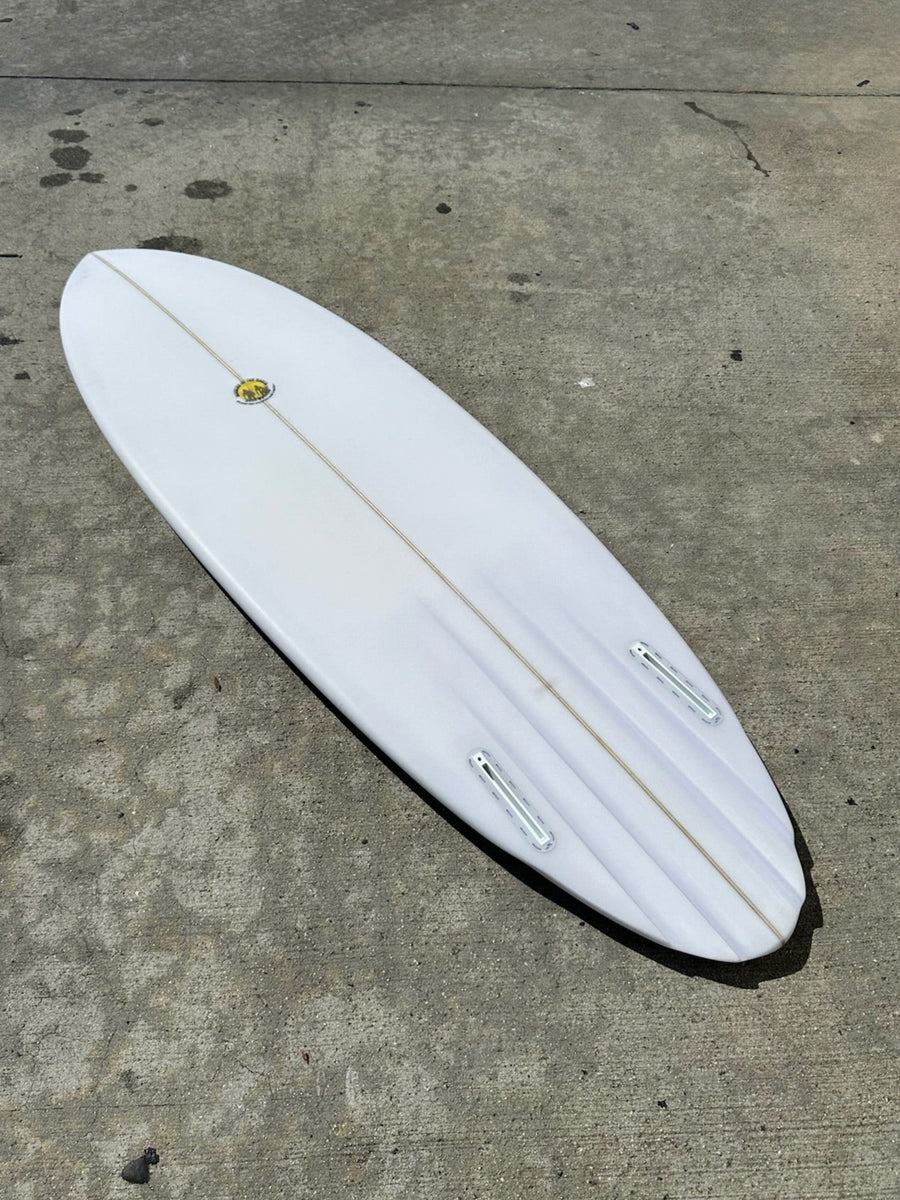 Simon Jones Designs | 5’8” Fiji Triple Stringer Clear Surfboard